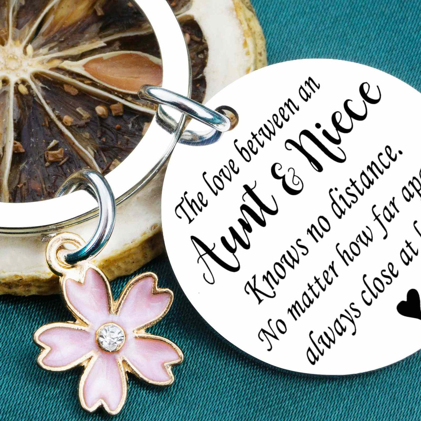 WXCATIM Aunt Niece Gifts Aunt Gifts From Niece Niece Gifts From Aunt Auntie Best Aunt Ever Gifts Key Chain Birthday Gifts For Aunt Niece Christmas Gifts For Aunt From Niece Keychain Gift For Women